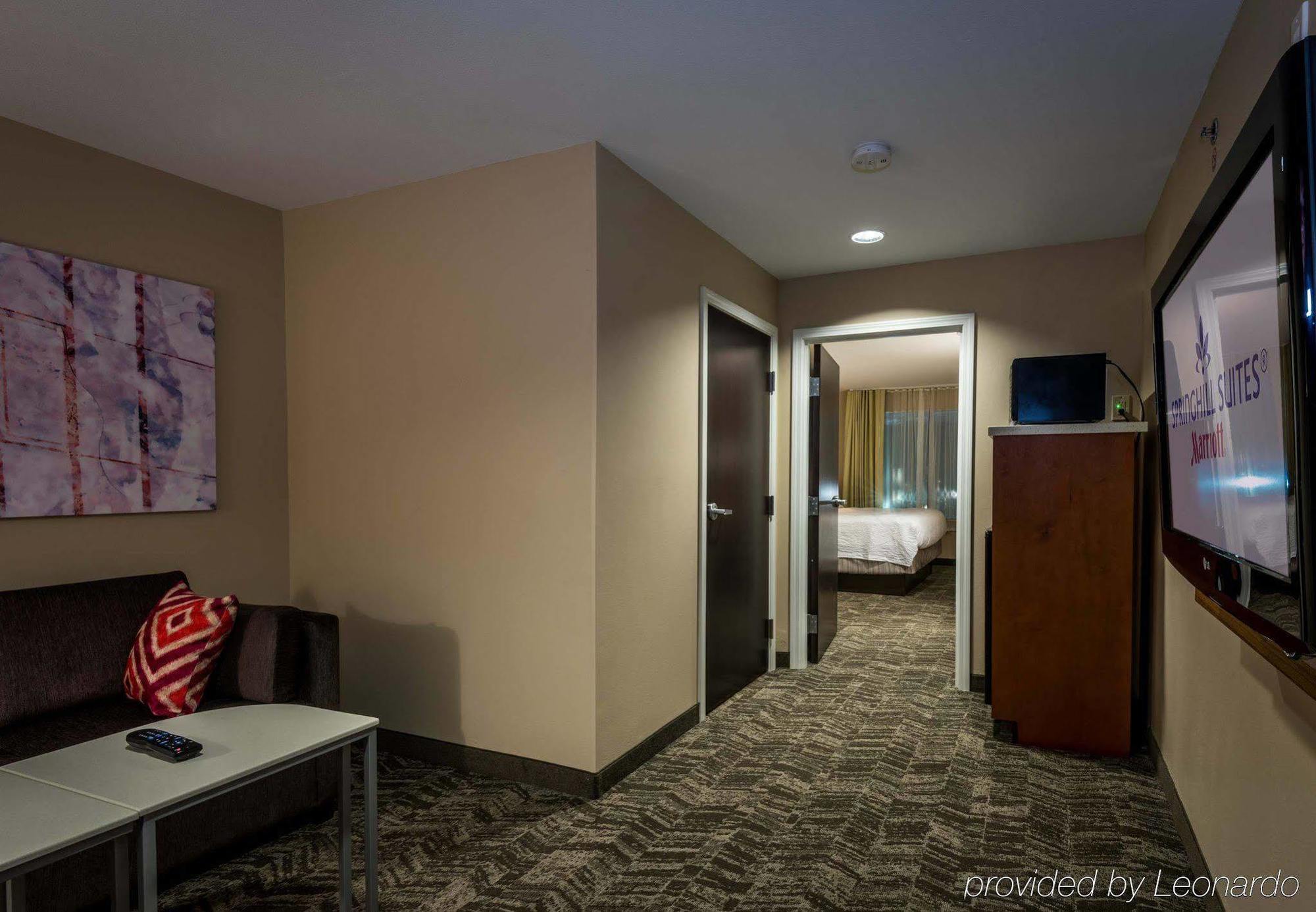 Springhill Suites By Marriott Denton Luaran gambar