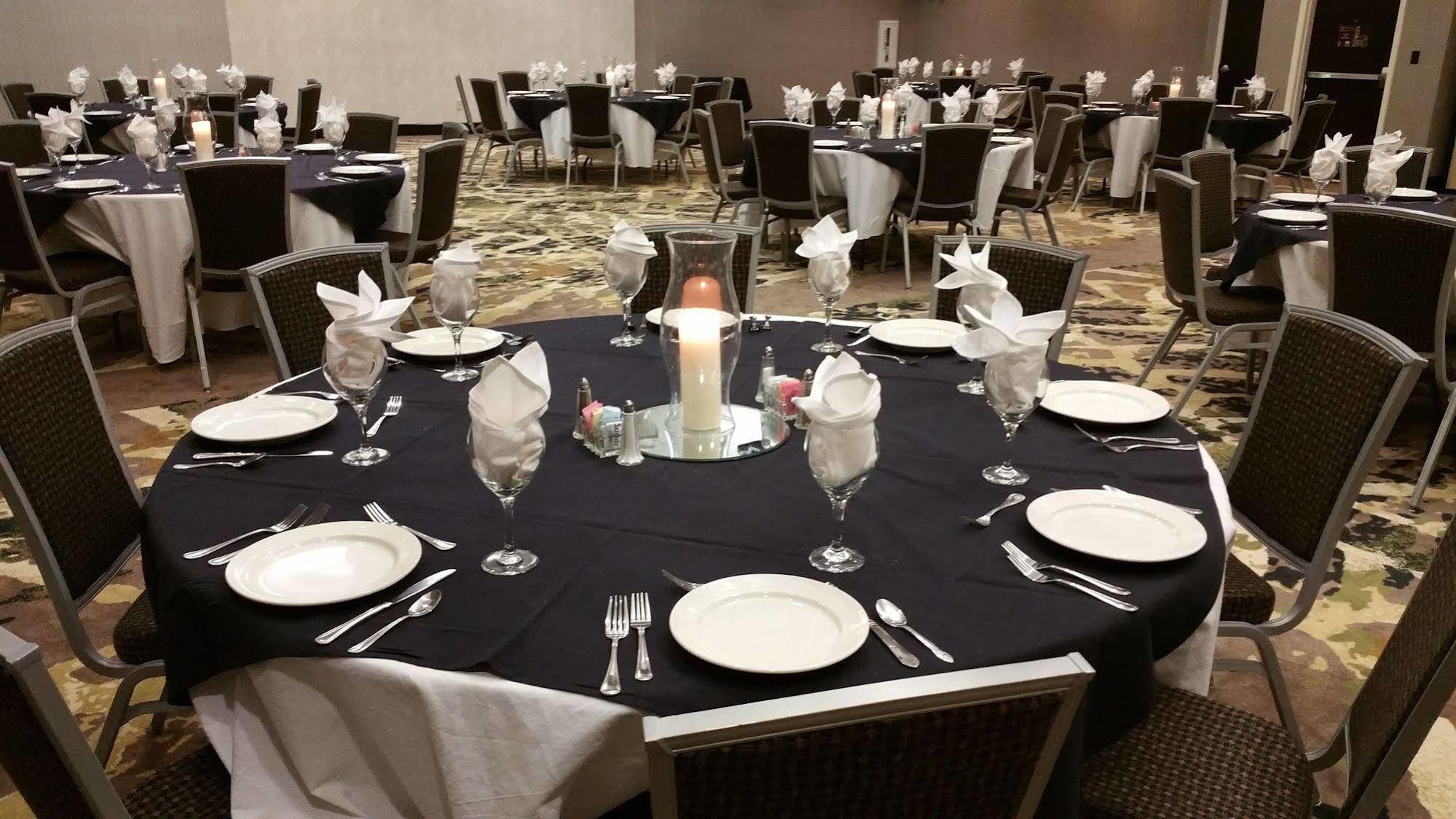 Springhill Suites By Marriott Denton Luaran gambar