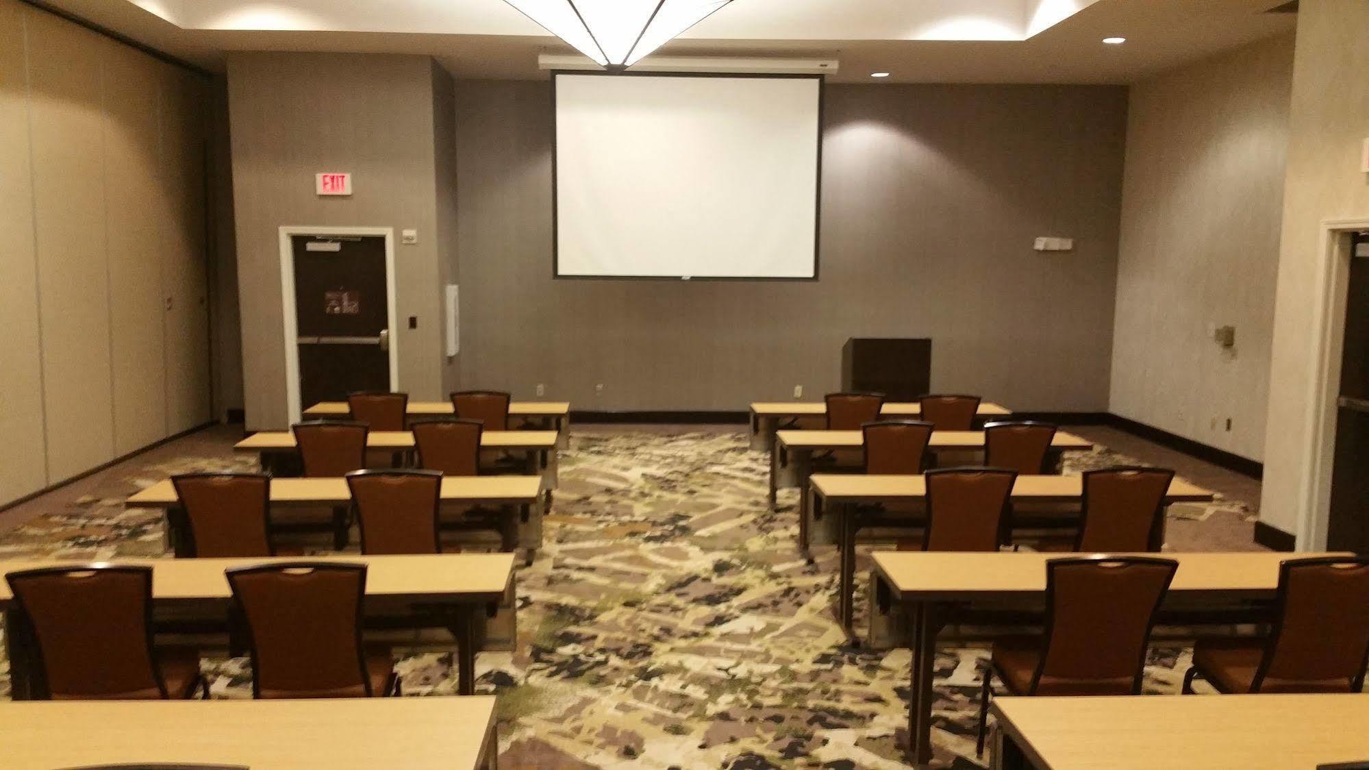 Springhill Suites By Marriott Denton Luaran gambar