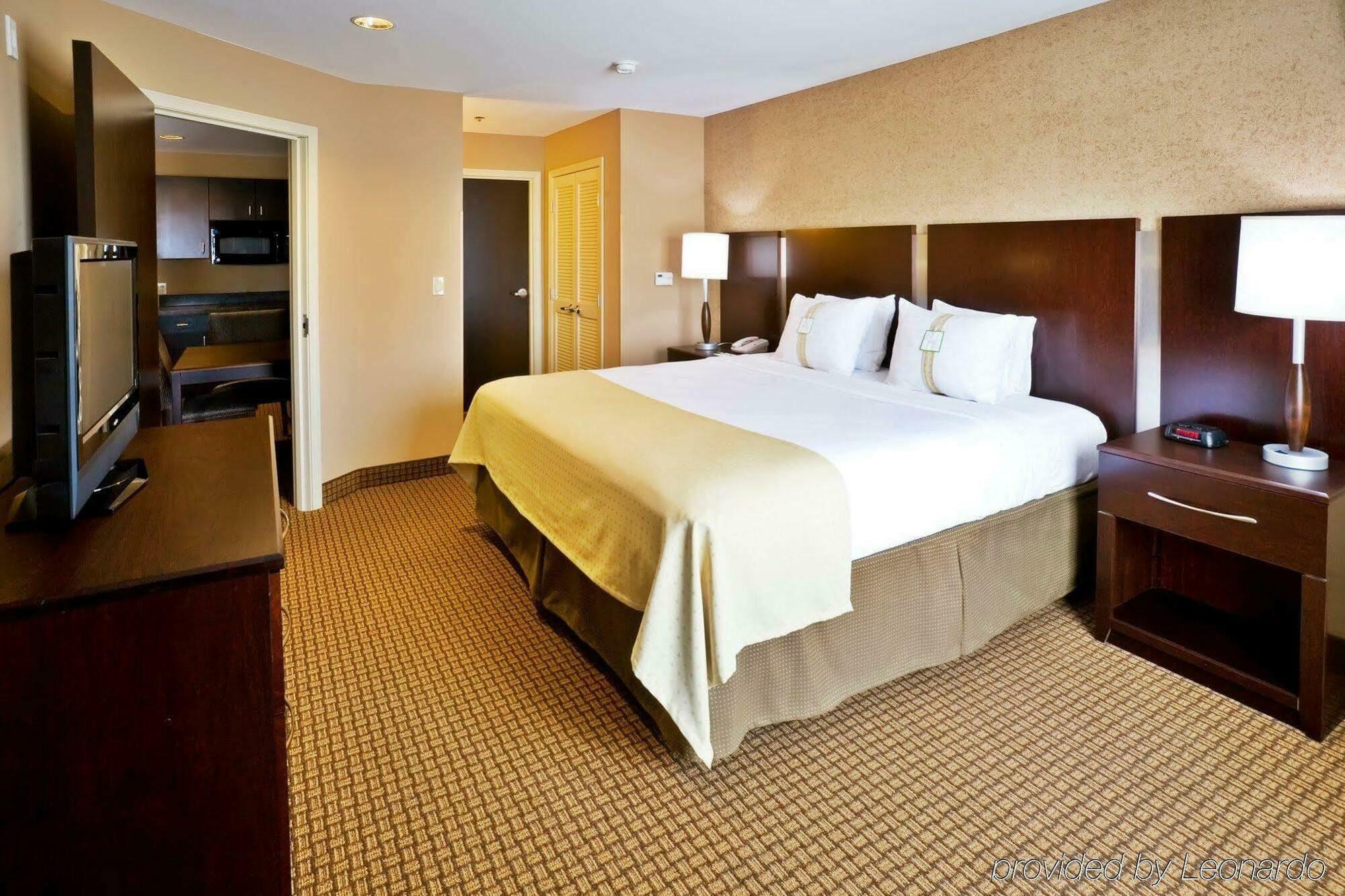 Springhill Suites By Marriott Denton Luaran gambar